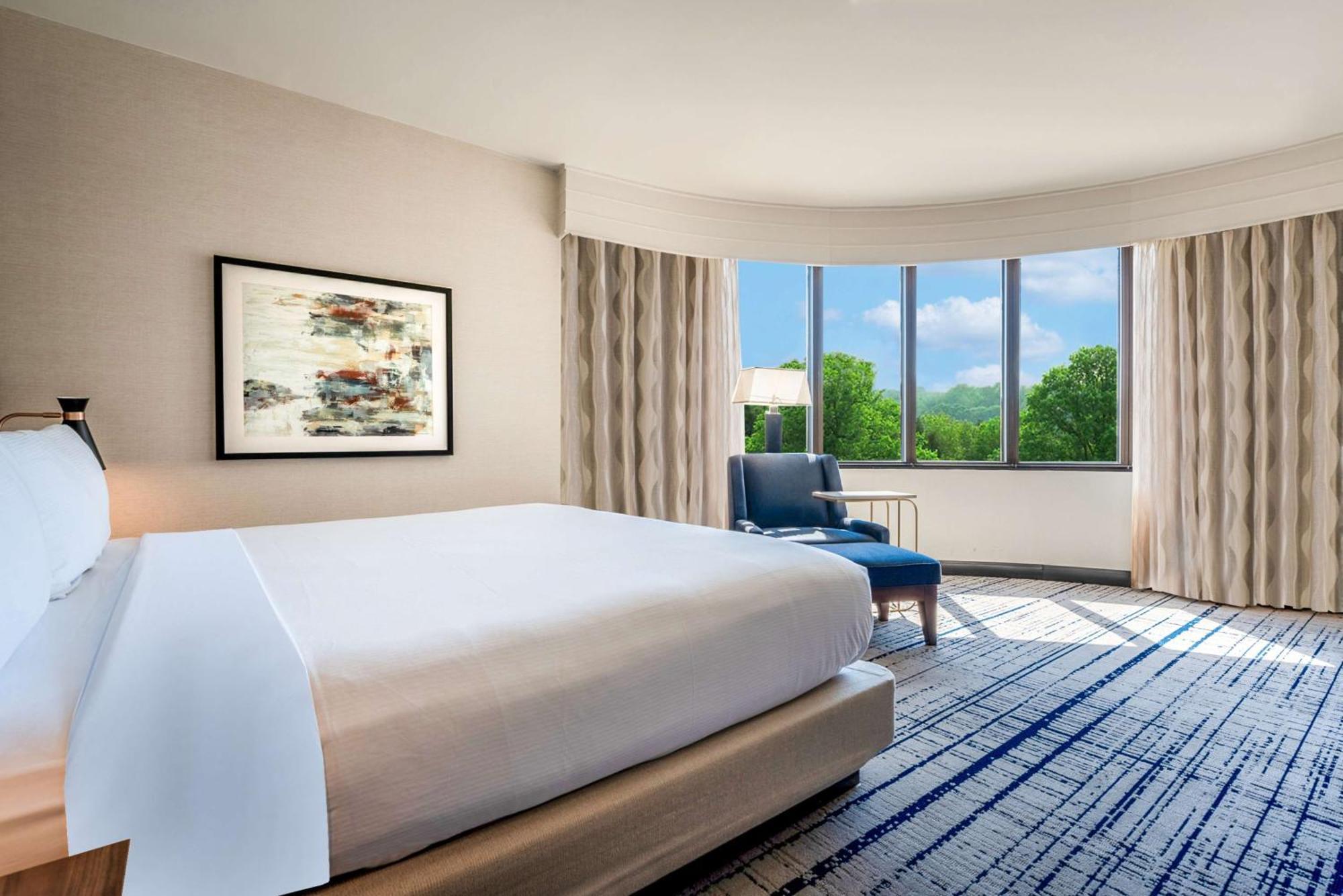 Hotel Doubletree By Hilton South Charlotte Tyvola Exterior foto