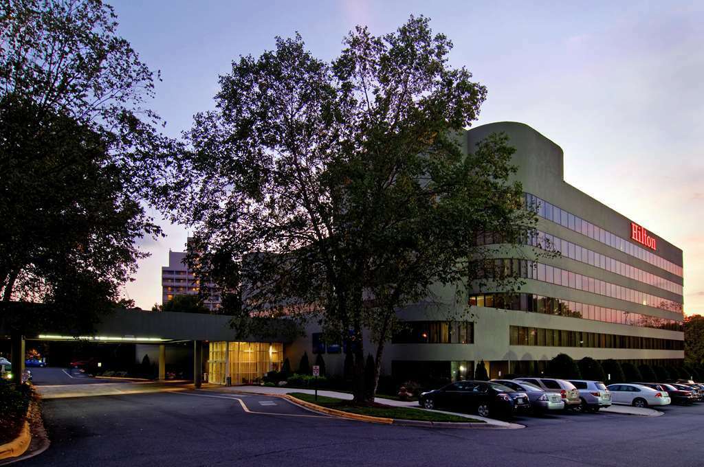 Hotel Doubletree By Hilton South Charlotte Tyvola Exterior foto
